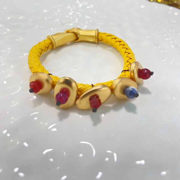 Pulsera amarilla